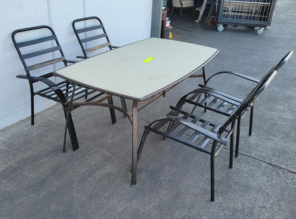 Patio /outdoor set rectangular table and 4 chairs black