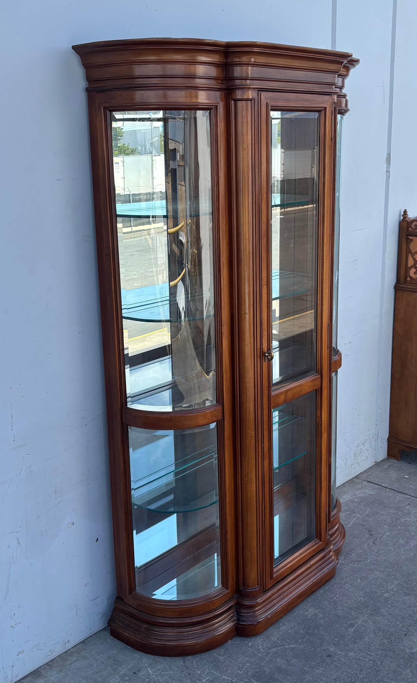 American of martinsville display cabinet lighted