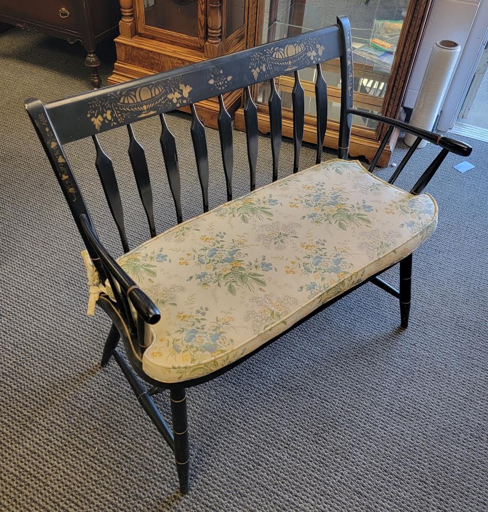 vintage settee Nichols & stone co. Black Hitchcock style bench floral cushion Stenciled Windsor