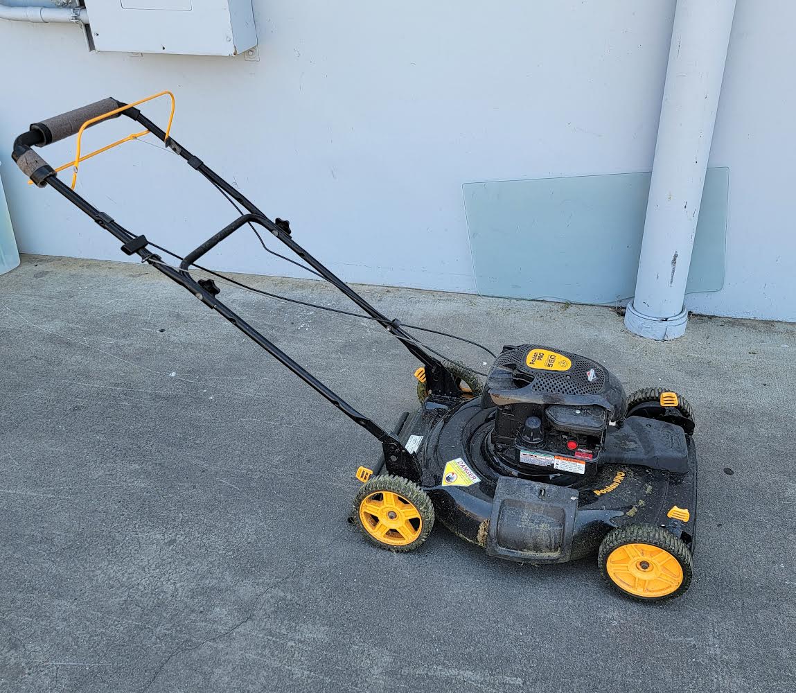 Poulan Pro 550 Series 158 cc Self Propelled Lawn Mower (works)