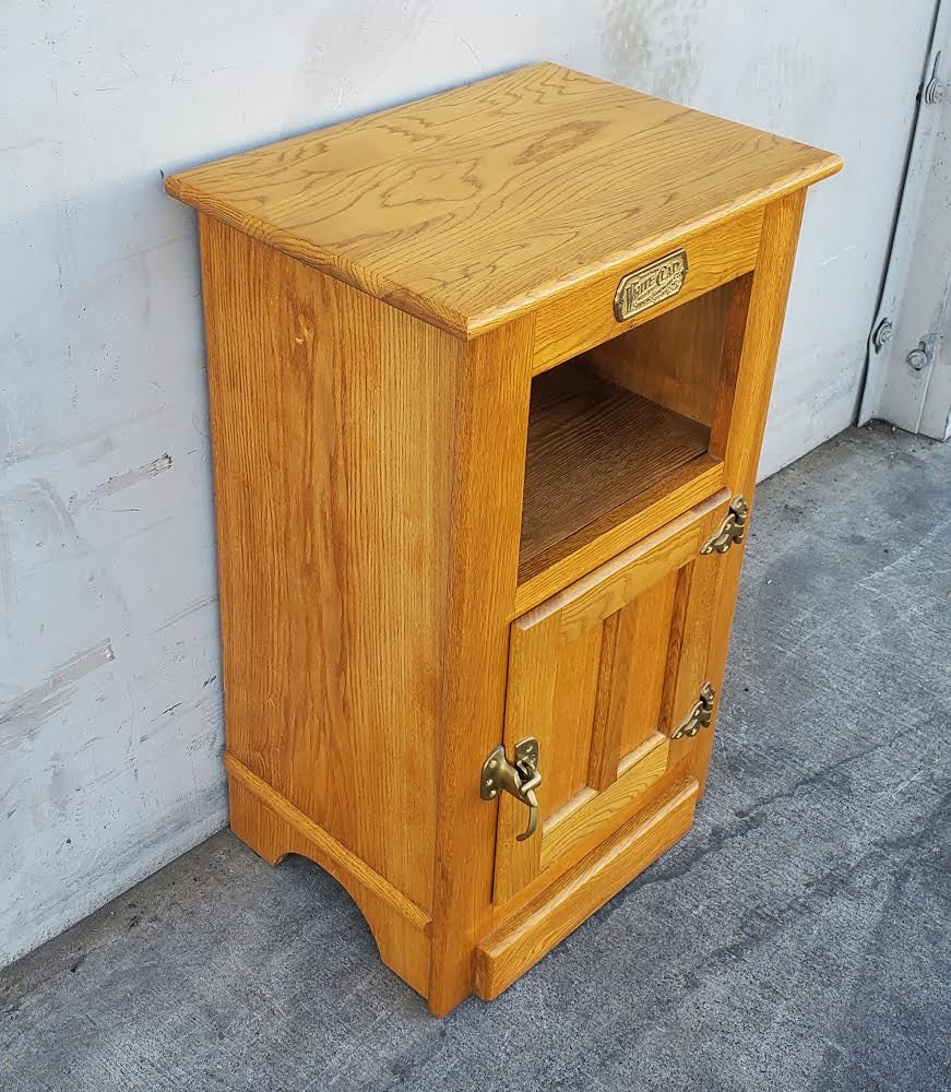 White Clad oak Ice Box/ nightstand /end/ side table storage cabinet