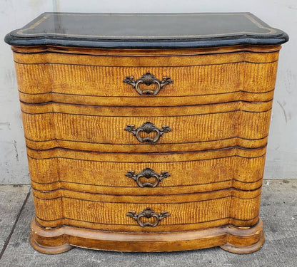 Light wood/black top dresser/chest of drawers