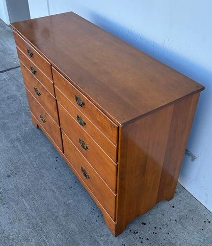 Baumritter Ethan Allen Heirloom American Maple Dresser Chest of Drawer