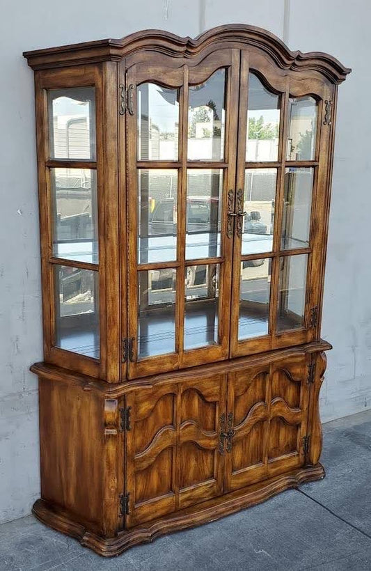 Dining hutch display cabinet lighted antique/vintage