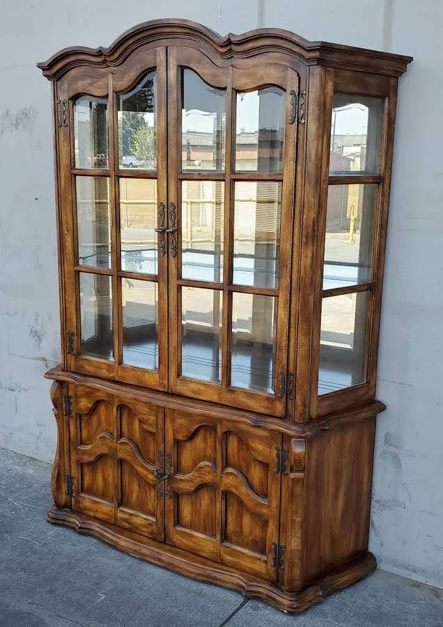 Dining hutch display cabinet lighted antique/vintage