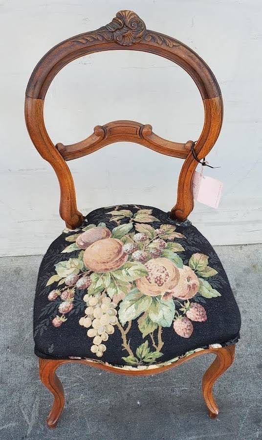 Antique Victorian/French walnut style opened ballon back side chair