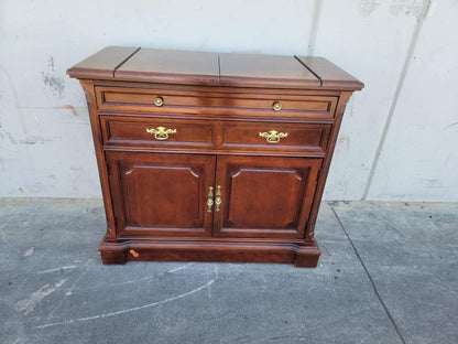 Bassett kitchen buffet dresser cabinet