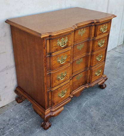 Block front dresser chest antique/vintage