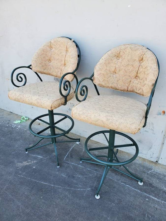Bar/counter stools green/tan (2)