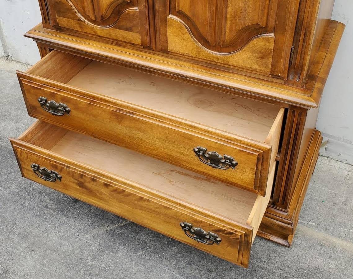 Armoire 6 drawers light wood